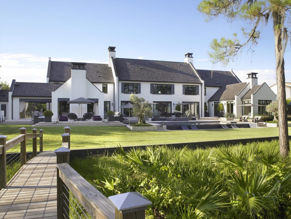 Maison Lykke exterior rear